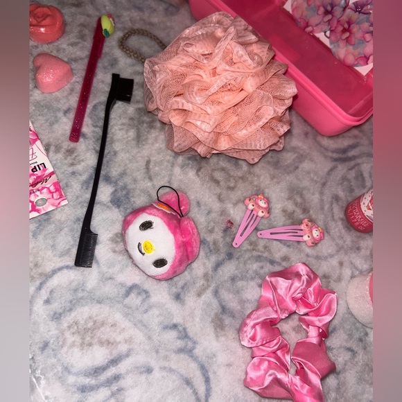 💖Sanrio My Melody Spa Bundle💖 - Picture 4 of 11